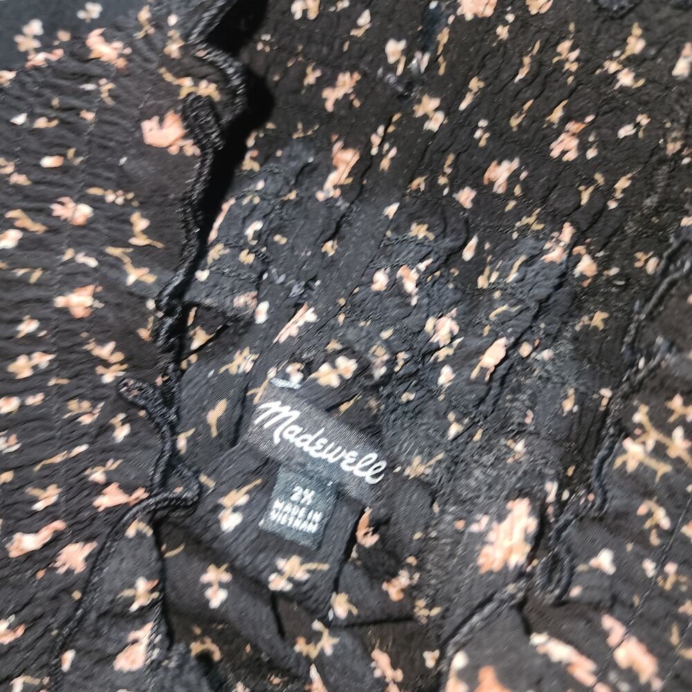 MADEWELL sz 2X Smocked-Neck Ruffle Top in Stem Scatter - Picture 4 of 4